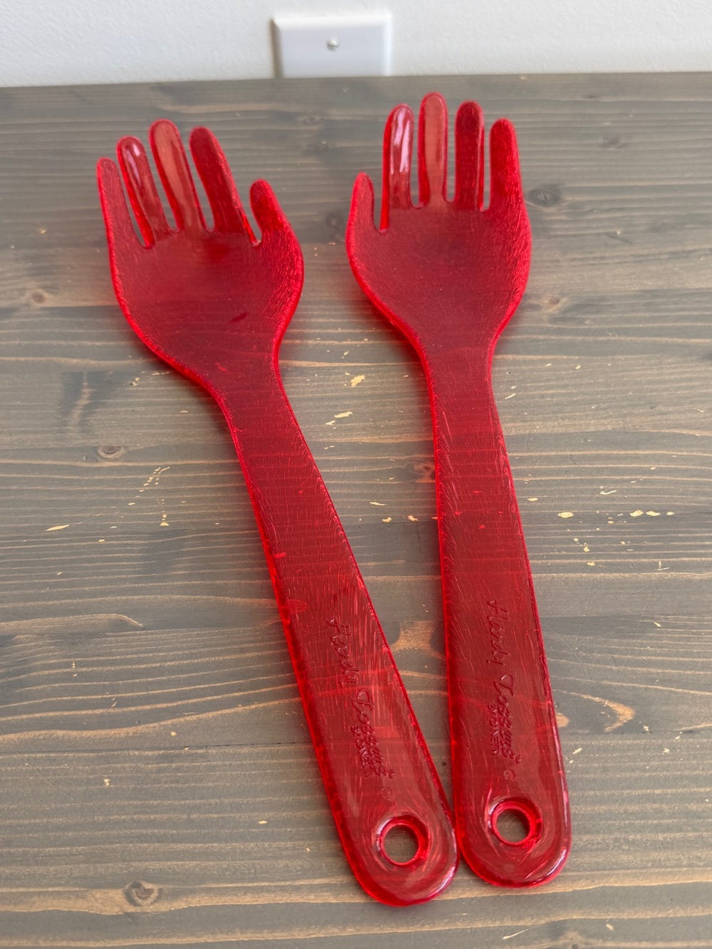 Canetti acrylic hand tossers